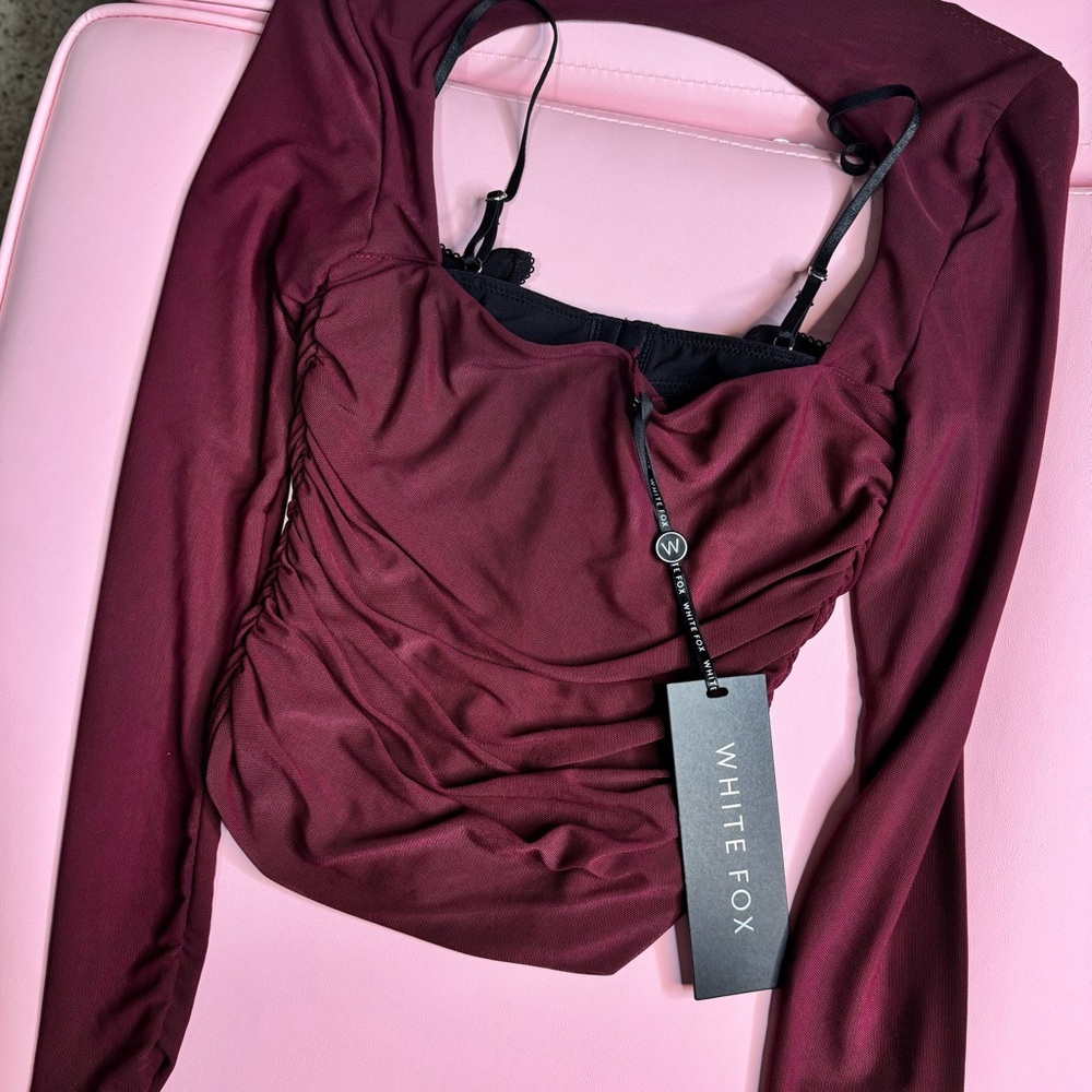 White Fox
Our Days Long Sleeve Bustier Burgundy - Picture 2 of 3